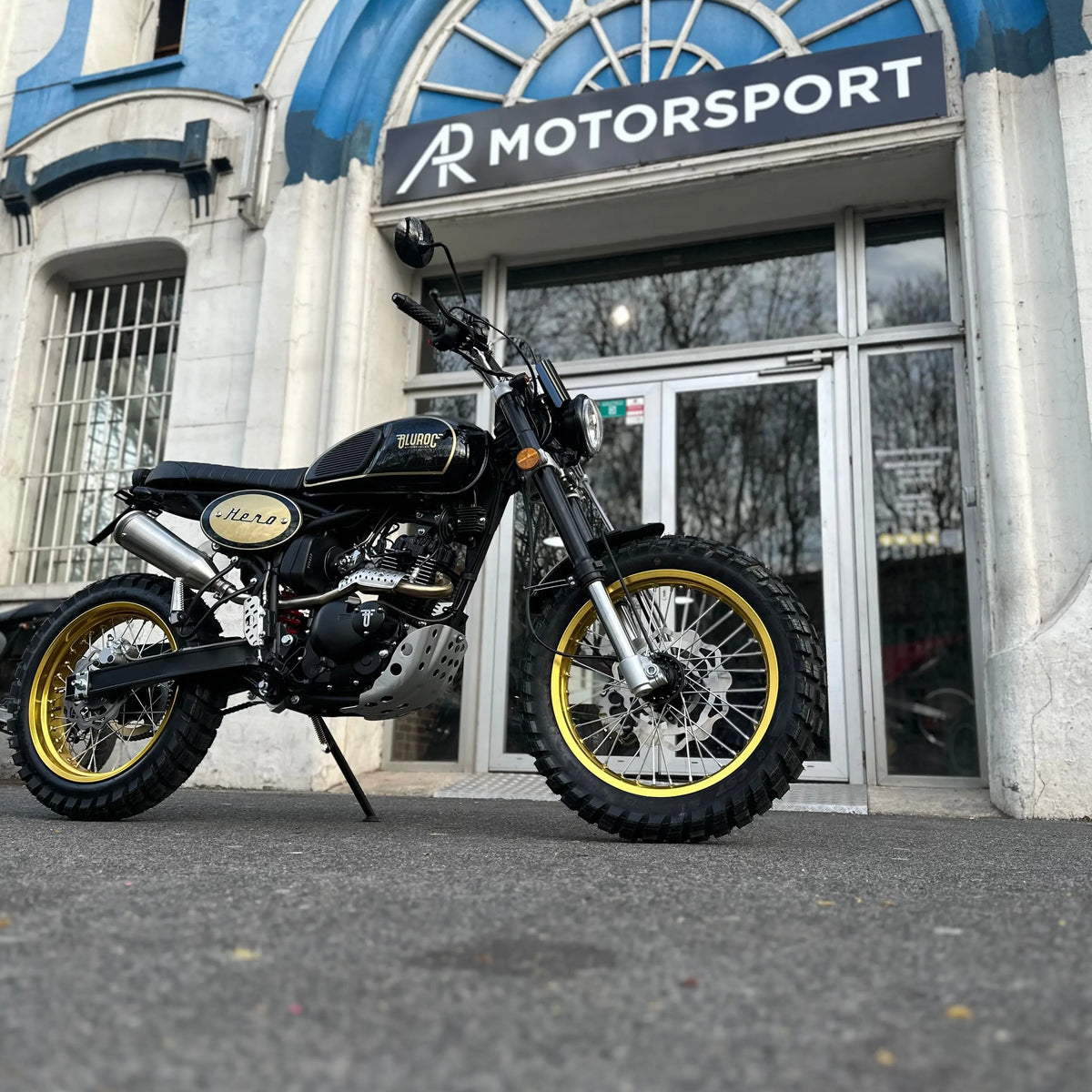 BLUROC HERO 125 AR Motorsport