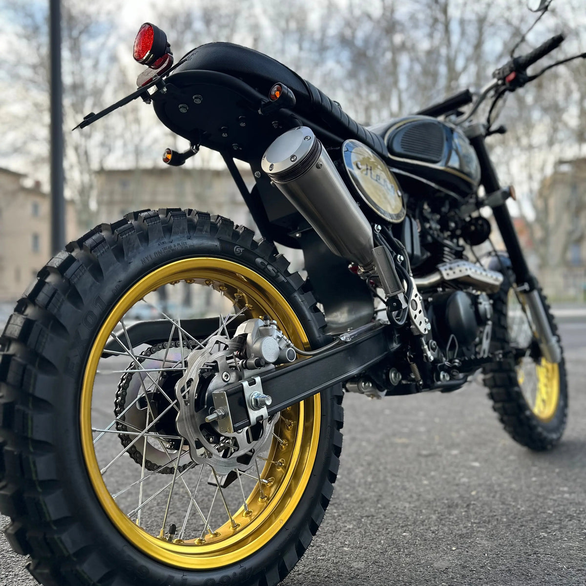 BLUROC HERO 125 AR Motorsport