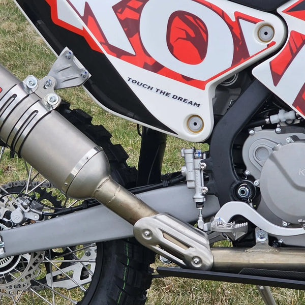 ECHAPPEMENT XRACING INOX ET TITANE - KOVE AR Motorsport