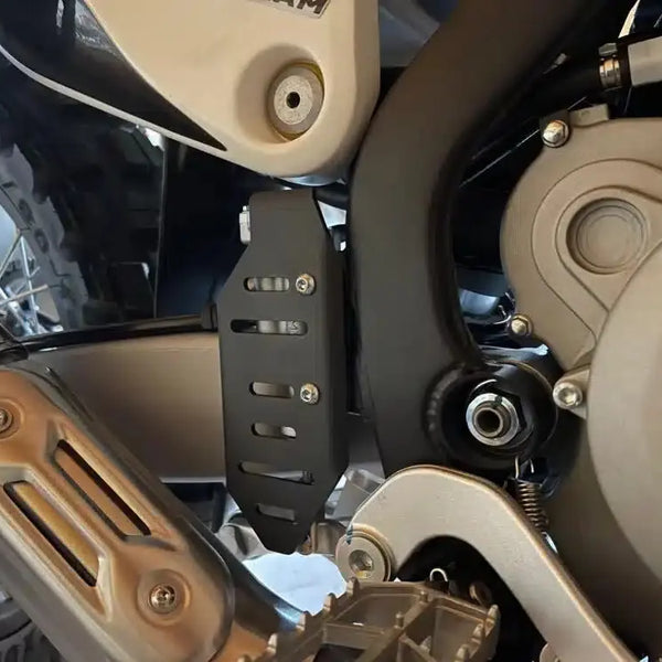 PROTECTION MAITRE CILYNDRE ARRIERE MOTOBOXER AR Motorsport