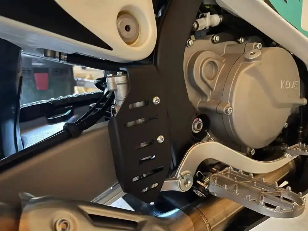 PROTECTION MAITRE CILYNDRE ARRIERE MOTOBOXER AR Motorsport